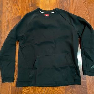 Black Nike Crewneck